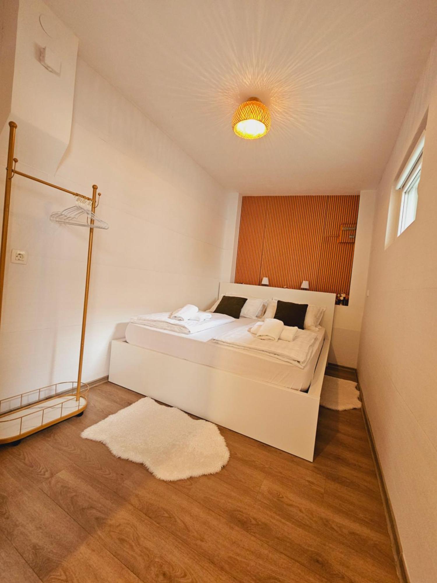 Apartment Center Budget *